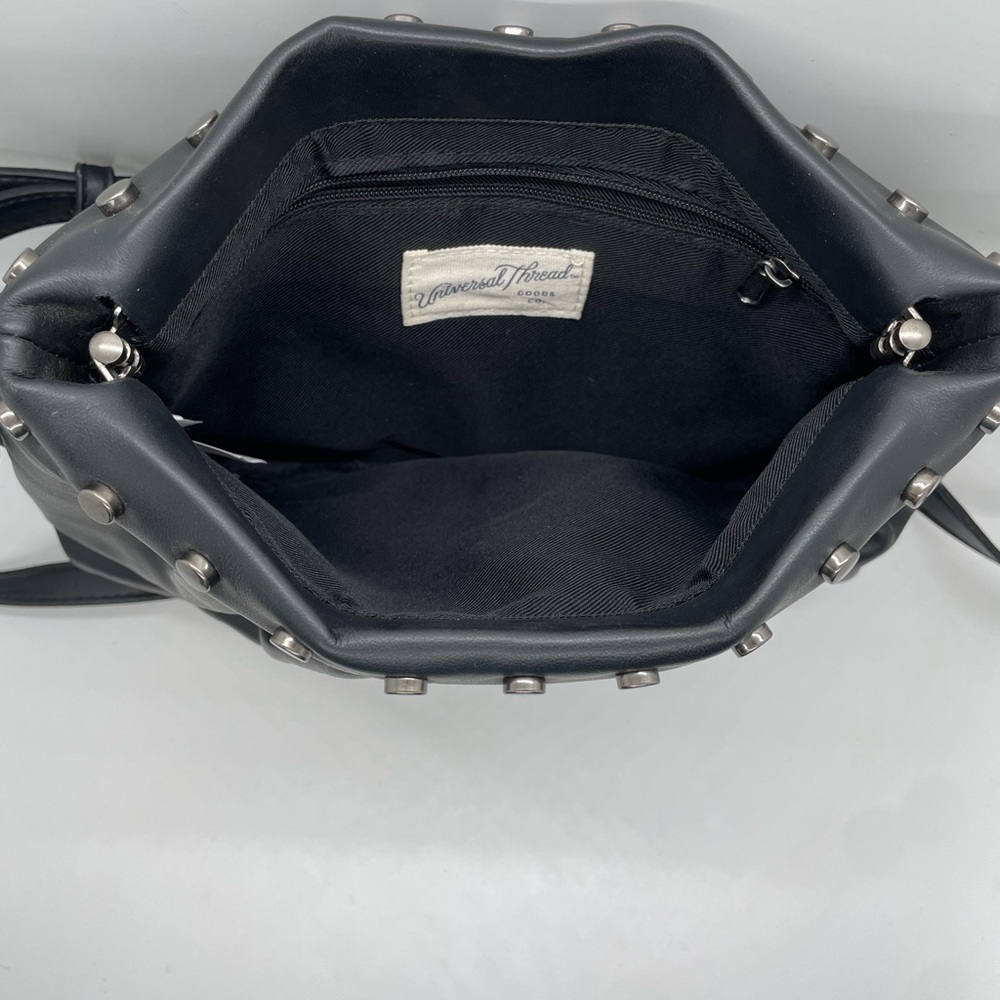 Handbag - Picture 2 of 3